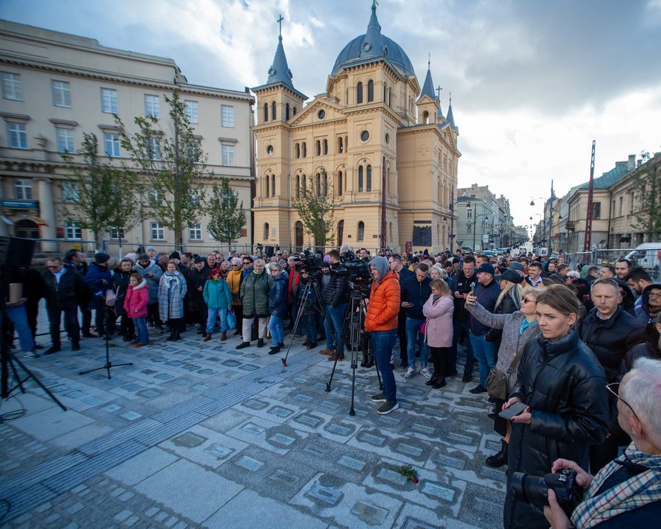 Odsłonięcie pomnika na placu Wolności