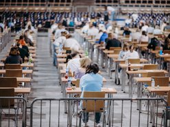 Łódź. Atlas Arena największą salą egzaminacyjną w Polsce! Medycy sprawdzają swoją wiedzę