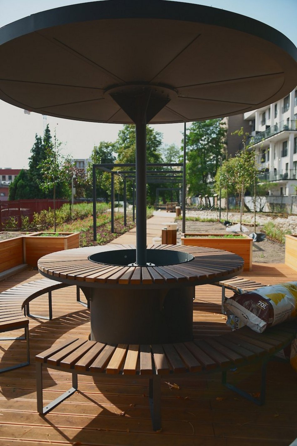 Łódź. Takiego skweru w Łodzi jeszcze nie było! Siłownia, park sensoryczny i plac zabaw już gotowe