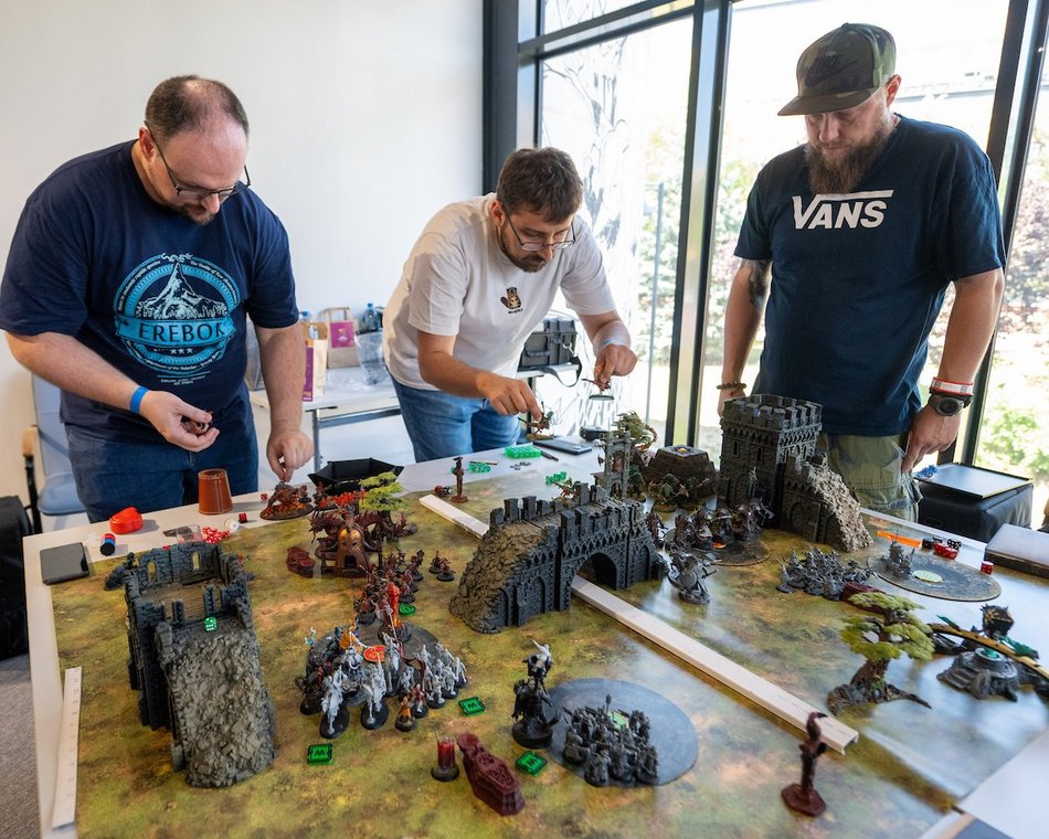 Łódź. Łódzka Strefa Starcia w EC1 Łódź. Gry bitewne, strategia i taktyka