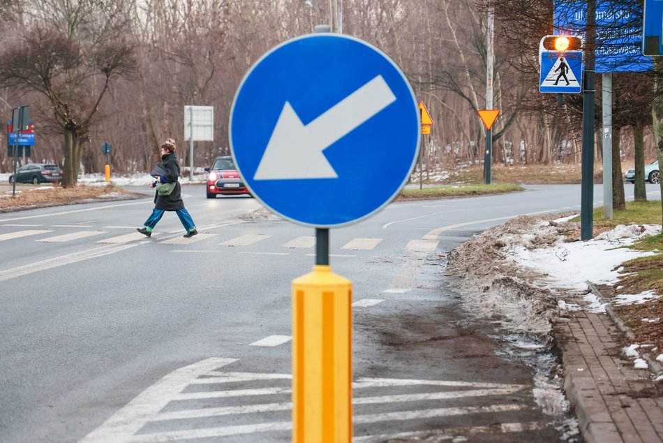 Łódź. Nowe inteligentne przejście dla pieszych. Będzie bezpieczniej?