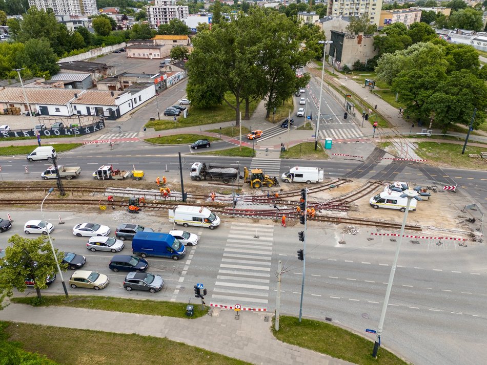 Remont torowiska na skrzyżowaniu al. Włókniarzy i ul. Legionów