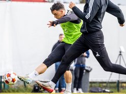 Łódź. Cisza przed burzą w ŁKS Łódź? Oczekiwanie na transfery przed wylotem do Turcji