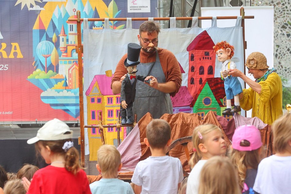Łódź. Baśniowa Piotrkowska. Teatr Malutki wystąpił przed liczną publicznością!