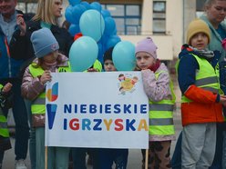 Łódź. Światowy Dzień Autyzmu. Przedszkolaki przemaszerowały Piotrkowską!