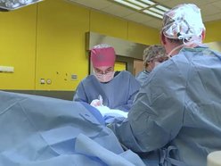 Innowacyjny zabieg w szpitalu Matki Polki w Łodzi. Nadzieja dla kobiet z rakiem piersi