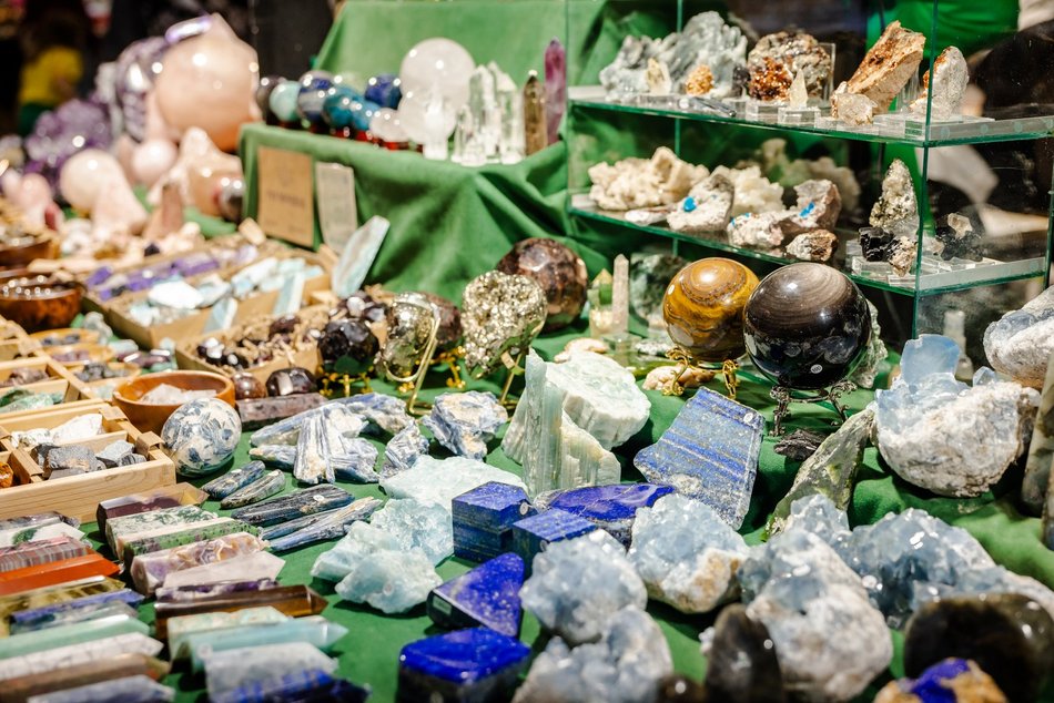 Łódź. Targi kamieni w hali Expo Łódź. Minerały, naturalna biżuteria, rękodzieło i... meteoryty!