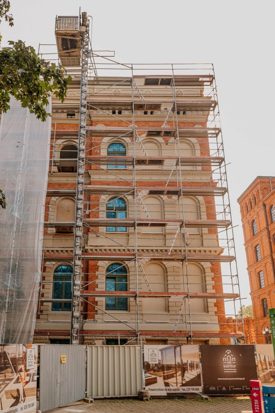 Remont kantoru fabryki Poznańskiego