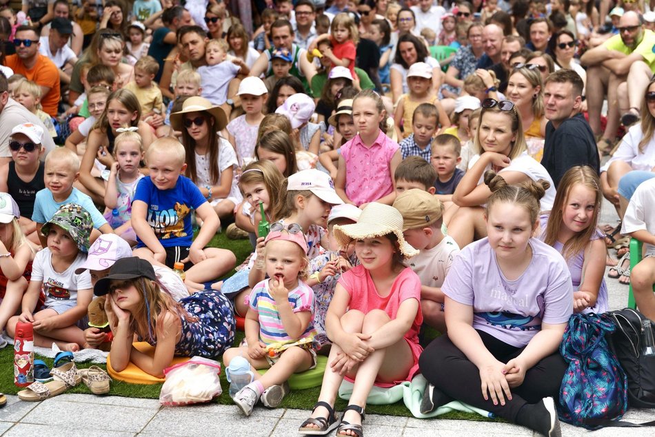 Łódź. Baśniowa Piotrkowska w Łodzi. Teatr Barnaby po raz kolejny zachwycił!