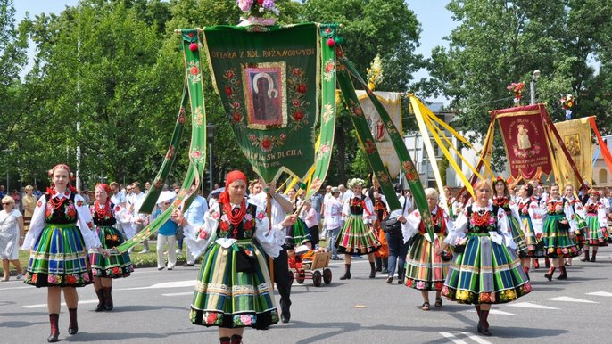 Łódź. Tradycje Bożego Ciała w województwie łódzkim. Znasz te zwyczaje?