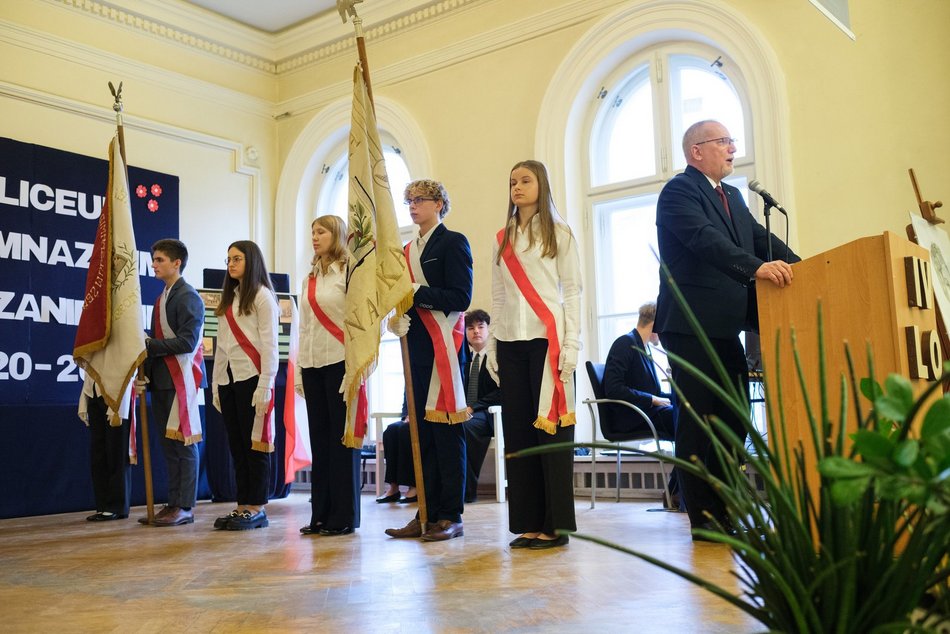 IV Liceum Ogólnokształcące w Łodzi obchodzi 105-lecie! Zobacz, jak wyglądały obchody