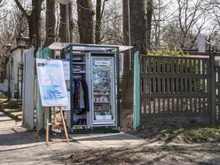Nowa lodówka społeczna w Łodzi. To już 27 urządzenie w mieście. Gdzie?