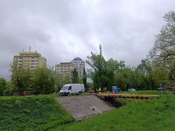 Odbudowa mostku w parku Ocalałych w Łodzi. Wróci ułatwienie dla pieszych i rowerzystów