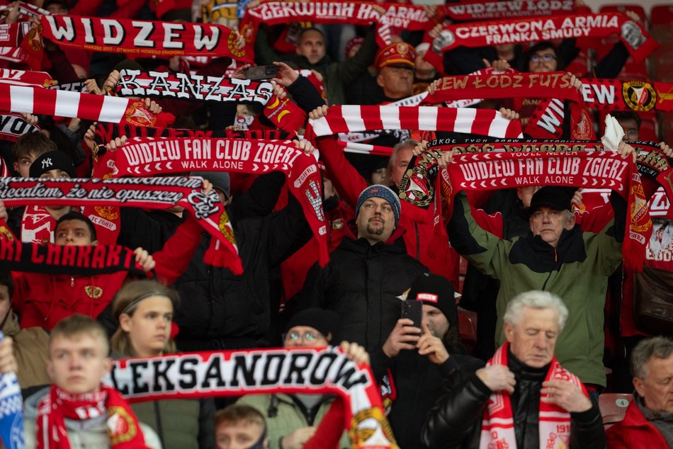 Łódź. Kibice na meczu Widzew Łódź - Lech Poznań. Byłeś/aś? Znajdź się w galerii!