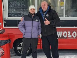 Książulo znów w Łódzkiem! Tym razem odwiedził food truck z burgerami!