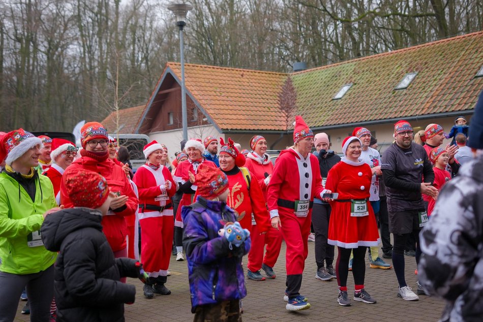Xmas Run 2025 w Łagiewnikach w Łodzi. Odszukaj się w galerii