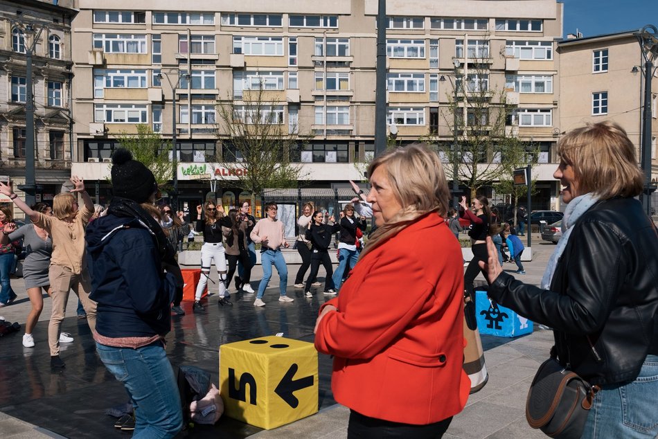 Roztańczeni Łodzianie na Placu Wolności! Tak świętowali Międzynarodowy Dzień Tańca