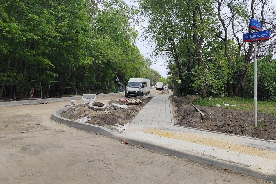 Remont Biegunowej w Łodzi. Kiedy otworzą oba odcinki