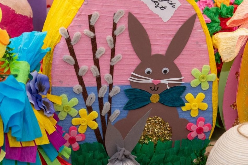 Konkurs na ozdobę wielkanocną dla dzieci z Łodzi. Stroiki i pisanki spod rąk uczniów uczniów