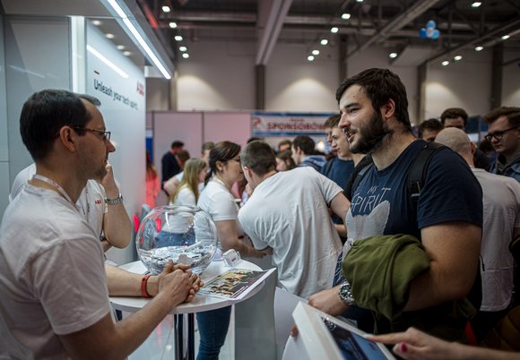 Łódź. Targi Pracy na Uniwersytecie Łódzkim