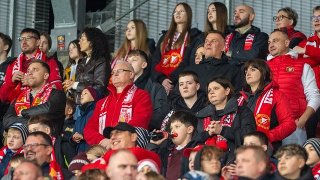 Kibice na meczu Widzewa Łódź z Zagłębiem Lubin. Byłeś/aś? Odszukaj się w galerii [ZDJĘCIA]