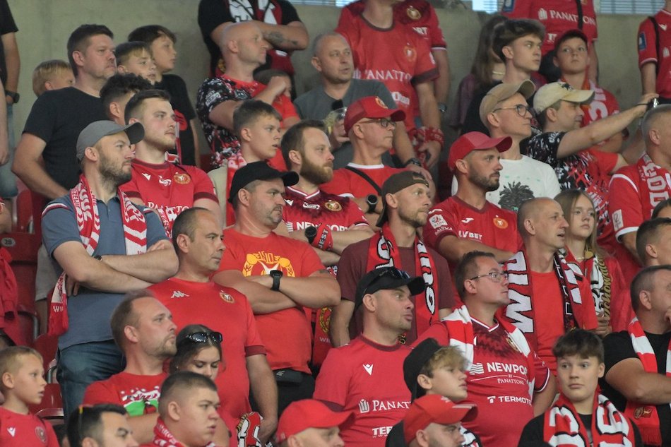 Łódź. Kibice na meczu Widzewa Łódź z Wisłą Płock. Byłeś? Odszukaj się w galerii