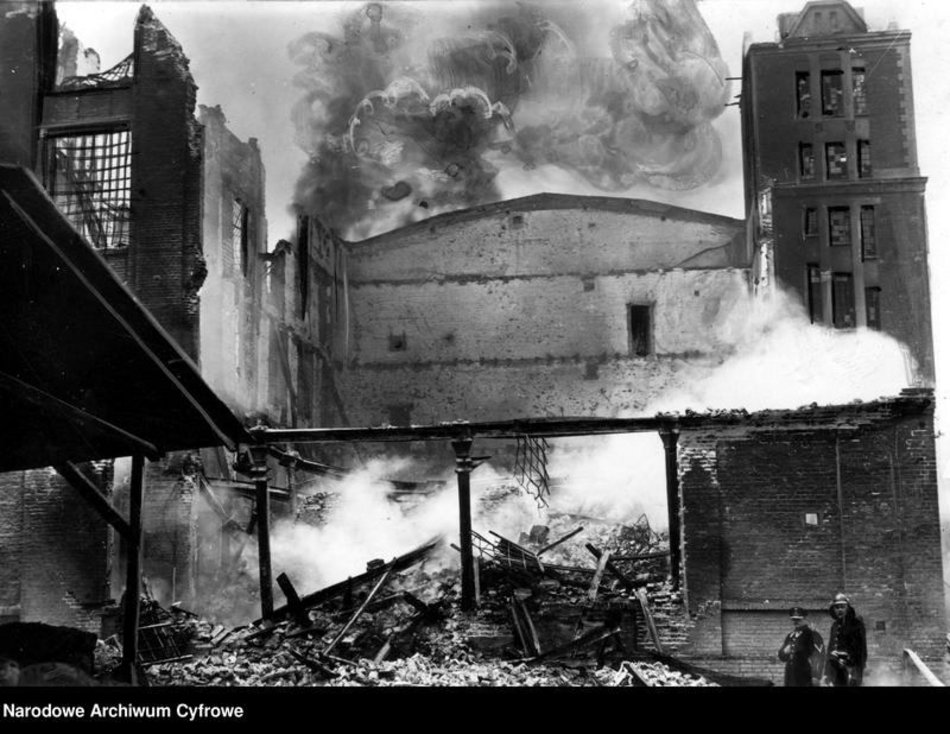 Pożary w przedwojennej Łodzi. Zobacz, jak dawniej wyglądały akcje gaśnicze.