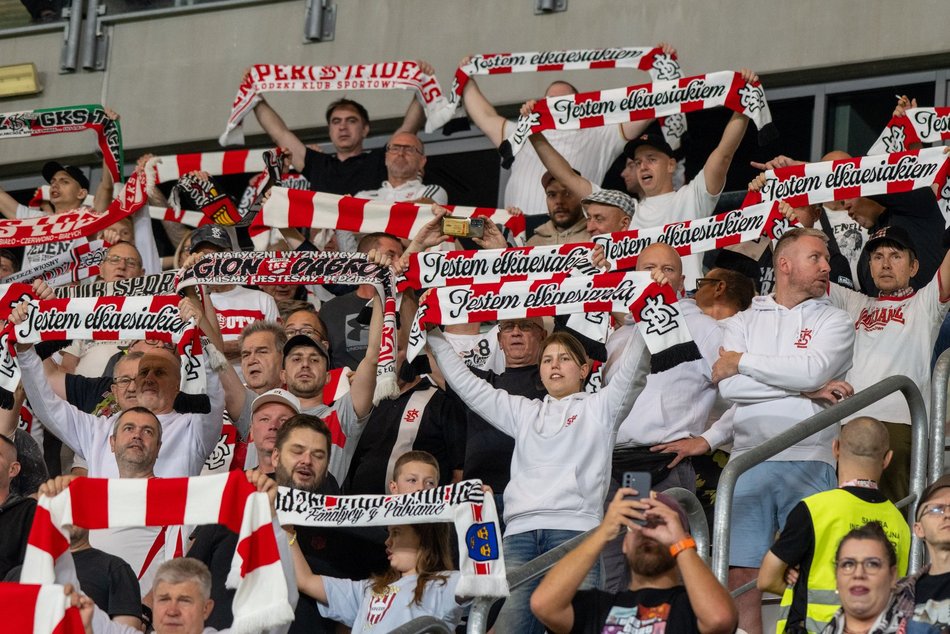 Łódź. Kibice na meczu ŁKS Łódź - Wieczysta Kraków. Byłeś/aś? Znajdź się w galerii