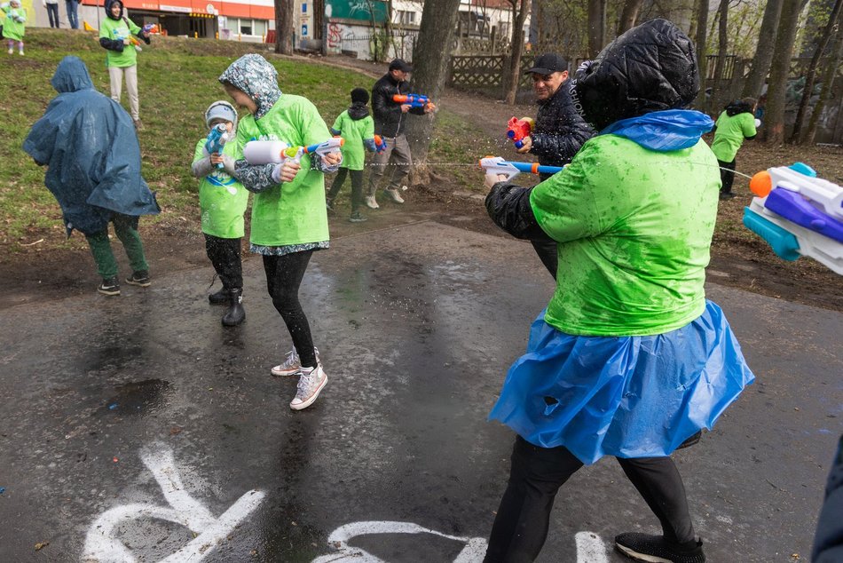 Łódź. Lany Poniedziałek na Manhattanie w Łodzi. Tak Łodzianie celebrowali śmigus-dyngus!