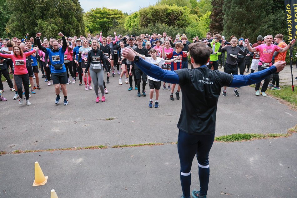 Łódź. Botaniczna Piątka. Setki łodzian pobiegły w Ogrodzie Botanicznym w Łodzi