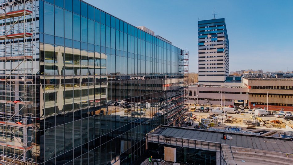 Łódź. Wielka budowa przy CKD z lotu ptaka. Powstaje nowy gmach Uniwersytetu Medycznego