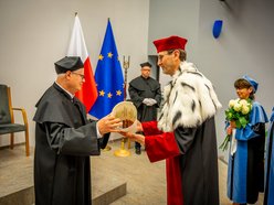 Łódź. Profesor Jerzy Hausner z tytułem doktora honoris causa Uniwersytetu Łódzkiego
