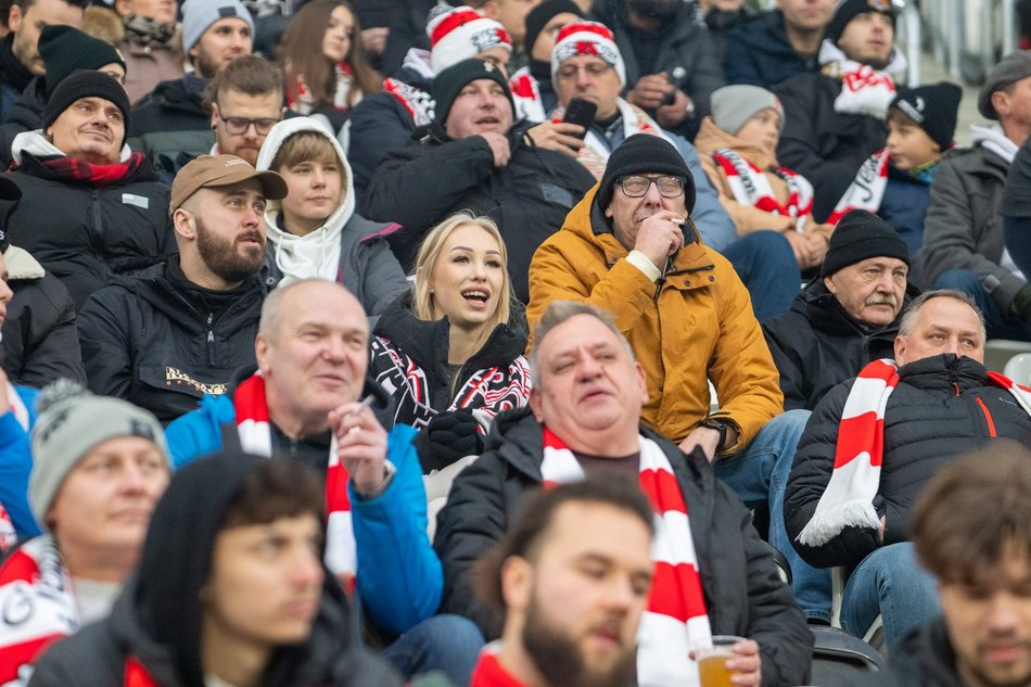 Łódź. Kibice na meczu ŁKS Łódź - Wisła Kraków. Byłeś/aś? Znajdź się w galerii