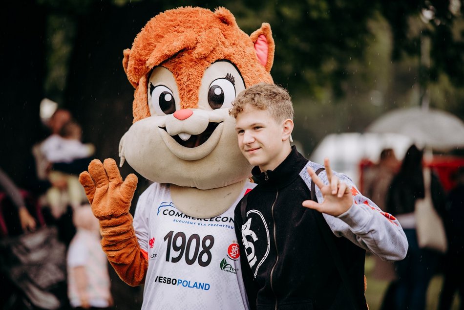 Rodzinny piknik na Stawach Stefańskiego