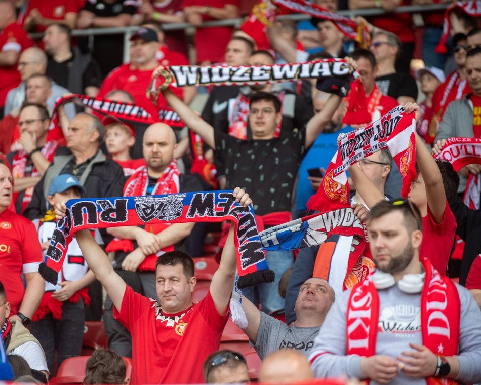 Kibice na meczu Widzew Łódź - Piast Gliwice