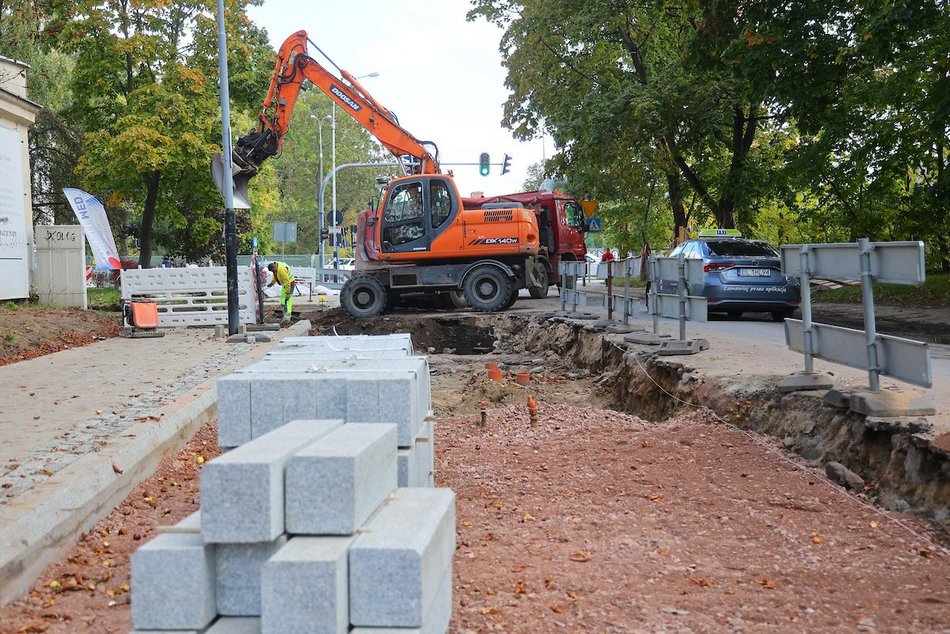 Remont Tymienieckiego w Łodzi. Widać już zarys nowej jezdni