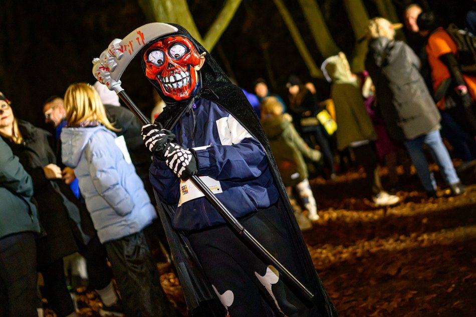 Łódź. Halloween Run w parku na Zdrowiu. Tak bawią się biegacze z Łodzi!