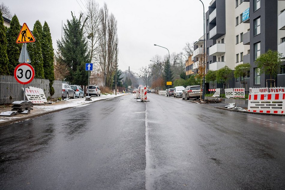 Łódź. Remont Źródłowej na finiszu