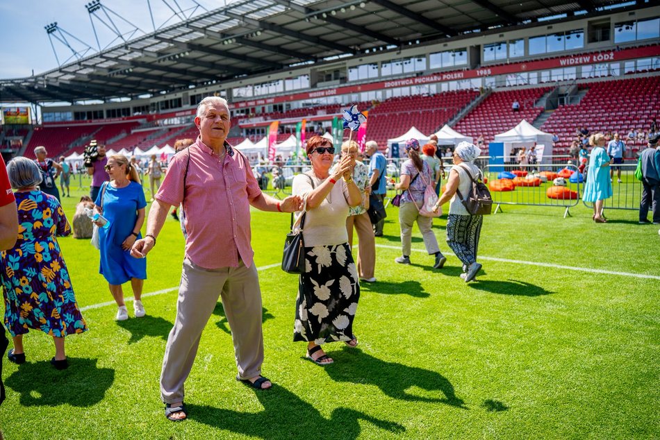 Huczny finał Senioraliów 2026 w Łodzi. Jolanta Kwaśniewska, zajęcia fitness, stoiska i inne