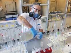 Łódź. Autosampler pomoże w kontroli ścieków w Łodzi. Czym jest i jak działa?