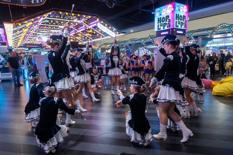 Łódź. Pierwsze urodziny Hopa Lupa w Łodzi! Zobacz, jak bawili się mali i duzi Łodzianie