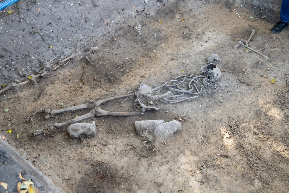 Łódź. Średniowieczne groby odkryte pod Łodzią. Mają przeszło tysiąc lat!