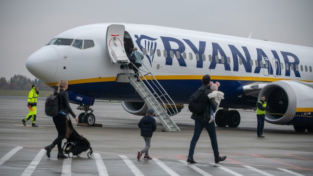 Lotnisko w Łodzi. Ryanair na Lublinku już od 18 lat. Specjalna promocja na loty! [SZCZEGÓŁY]