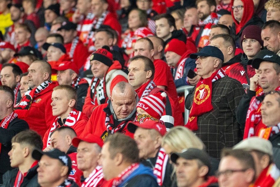 Kibice na meczu Widzewa Łódź z Radomiakiem Radom