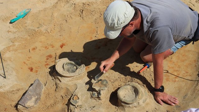 Wykopaliska sprzed 3 tysięcy lat! Archeolodzy z Uniwersytetu Łódzkiego odkryli prawdziwe skarby