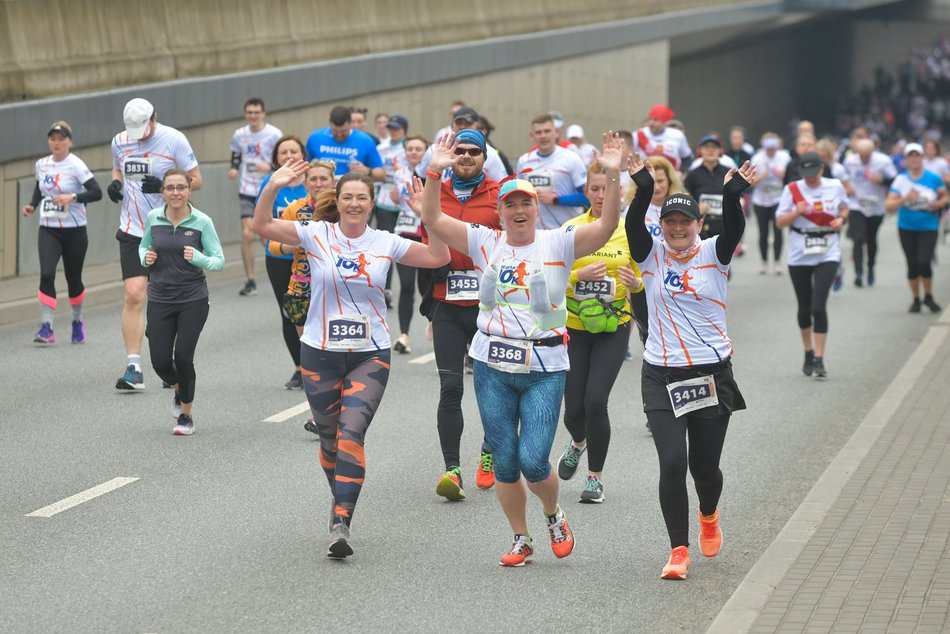 DOZ Maraton 2023. Brałeś udział w biegu? Znajdź się na zdjęciach!