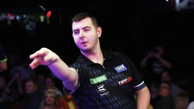 Łodzianin podbija świat darta. Poznaj historię Sebastiana Białeckiego, który zawsze trafia w punkt!