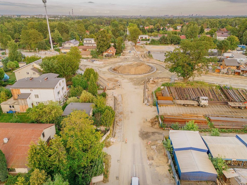 Wielki remont Szczecińskiej w Łodzi. Widać już rondo przy Rąbieńskiej