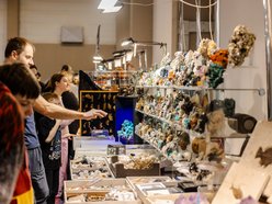 Łódź. Targi kamieni w hali Expo Łódź. Minerały, naturalna biżuteria, rękodzieło i... meteoryty!