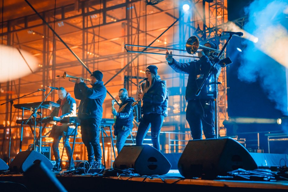 Łódź. WOŚP 2025 w Łodzi. Niezwykła energia podczas koncertów w Manufakturze